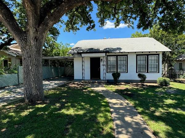 1811 Avenue D, Brownwood, TX 76801