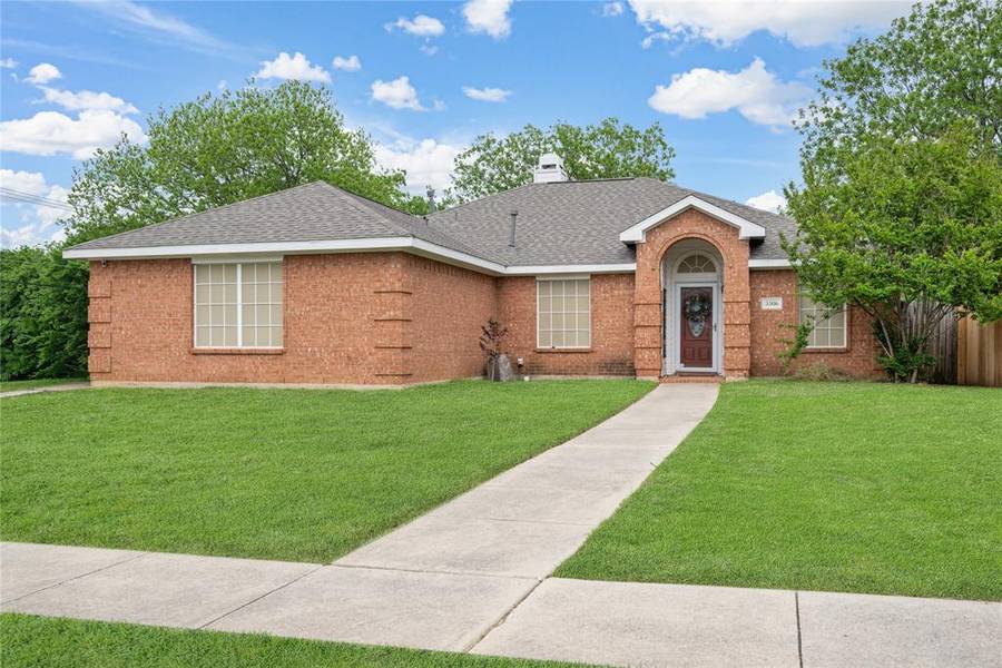 3506 Heathcliff Drive, Mansfield, TX 76063