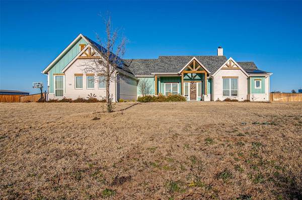 810 Prairie Falcon Glen, Maypearl, TX 75167