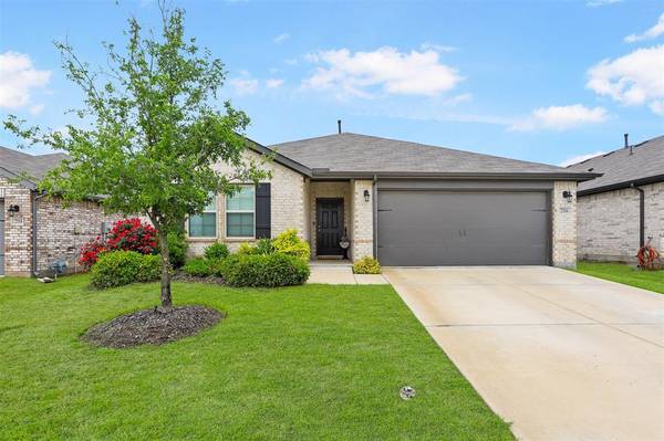 2316 Wisterwood Lane, Crandall, TX 75114