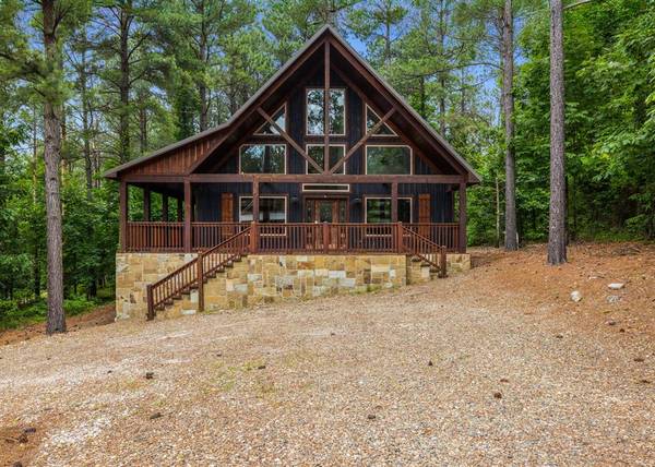 66 Hickory Leaf Trail, Broken Bow, OK 74728