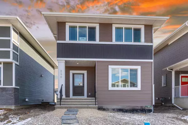 Chestermere, AB T1X2T2,246 Chelsea PL