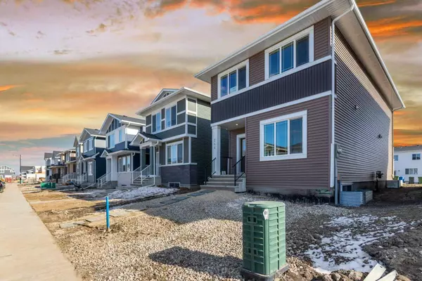 Chestermere, AB T1X2T2,246 Chelsea PL