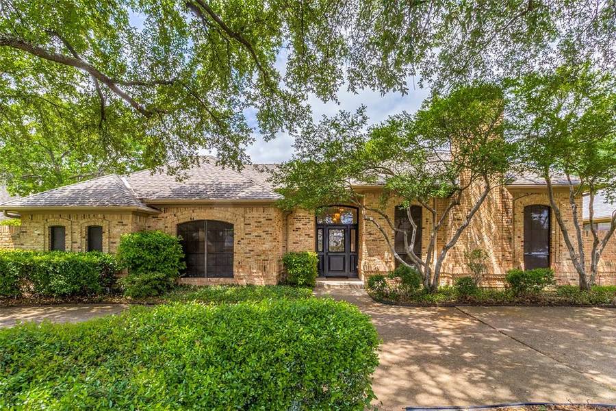 15607 Trails End Drive, Dallas, TX 75248