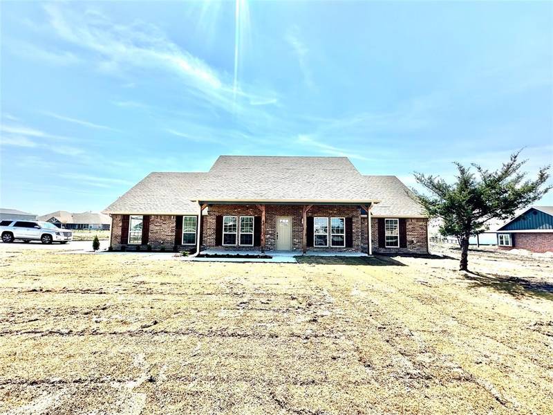 415 Hidden Meadow Trail, Leonard, TX 75452