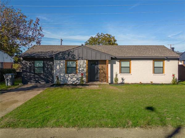 2421 El Capitan Drive, Dallas, TX 75228