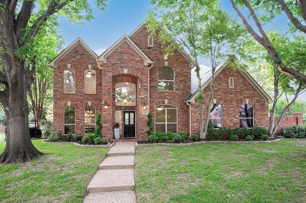 1402 Richmond Court, Southlake, TX 76092