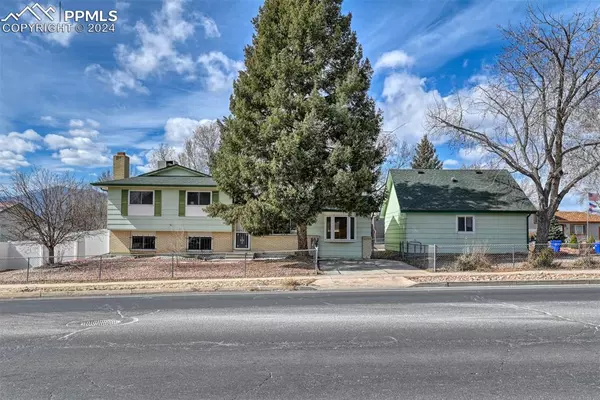 234 S Murray BLVD, Colorado Springs, CO 80916