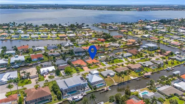 Cape Coral, FL 33904,5331 Mayfair CT