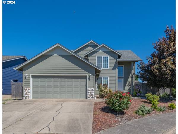 3211 27TH AVE, Albany, OR 97322