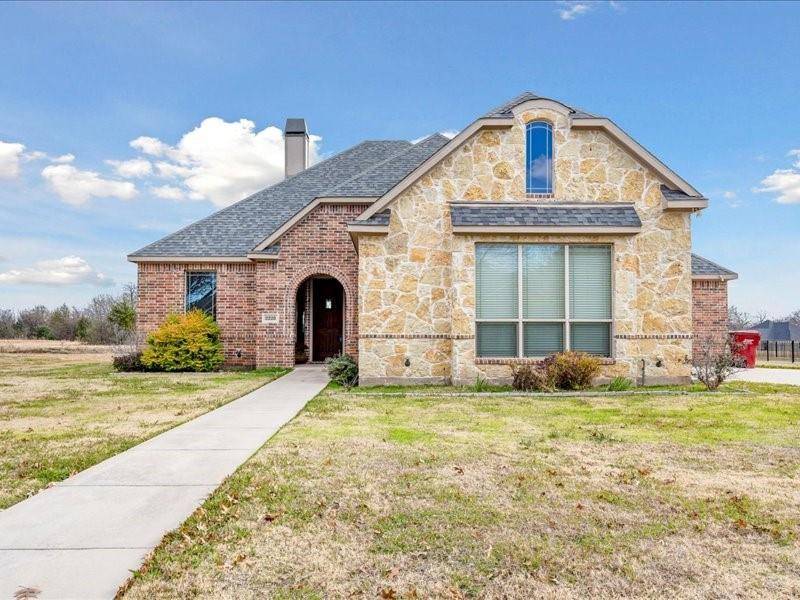 2226 Pecan Street, Bonham, TX 75418