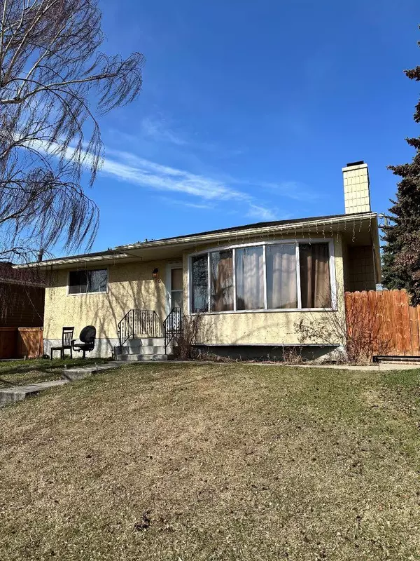 Calgary, AB T2A 3L3,1415 42 ST NE