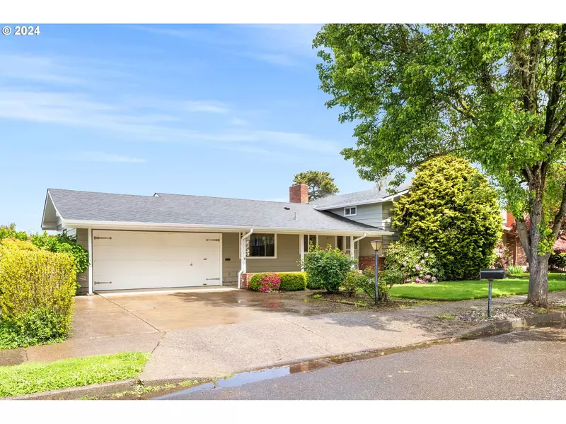 13923 NE FREMONT ST, Portland, OR 97230