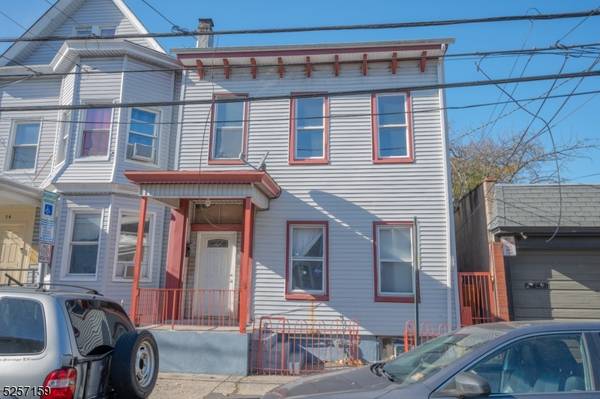 12 Rose St, Paterson City, NJ 07501