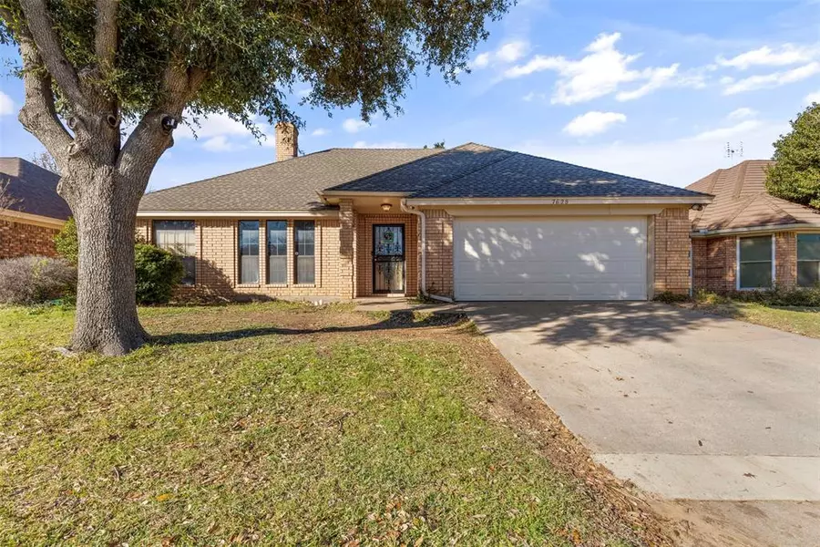 7628 Harmony Drive, Fort Worth, TX 76133