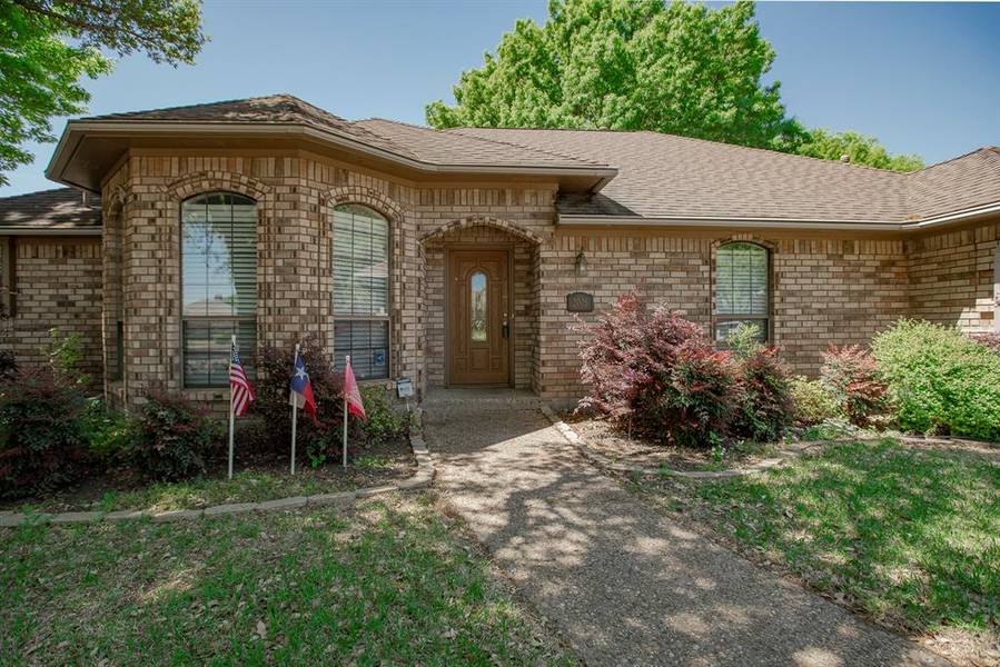 2005 Brandeis Drive, Richardson, TX 75082