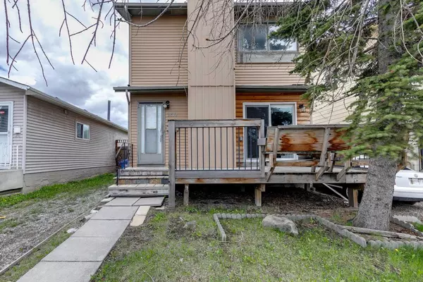 Calgary, AB T1Y 5H6,3610 39 ST NE