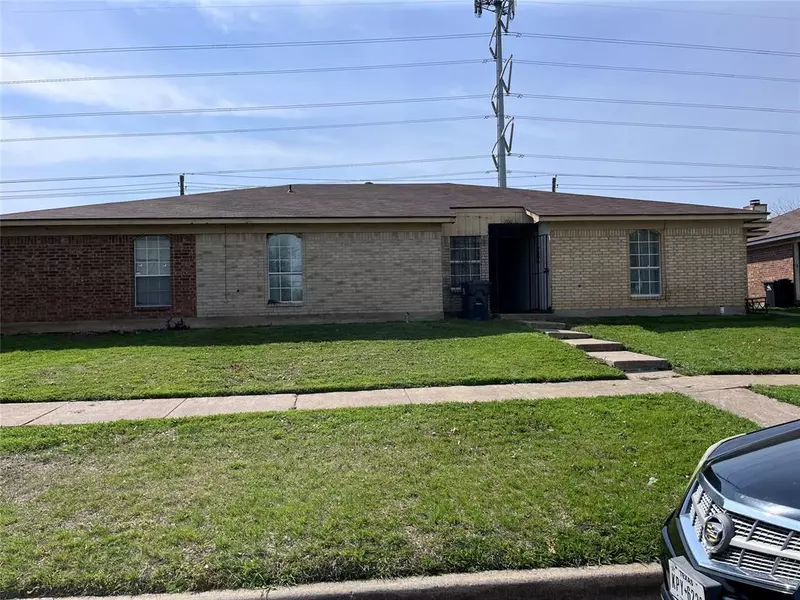 2830 Sherry Street, Arlington, TX 76014