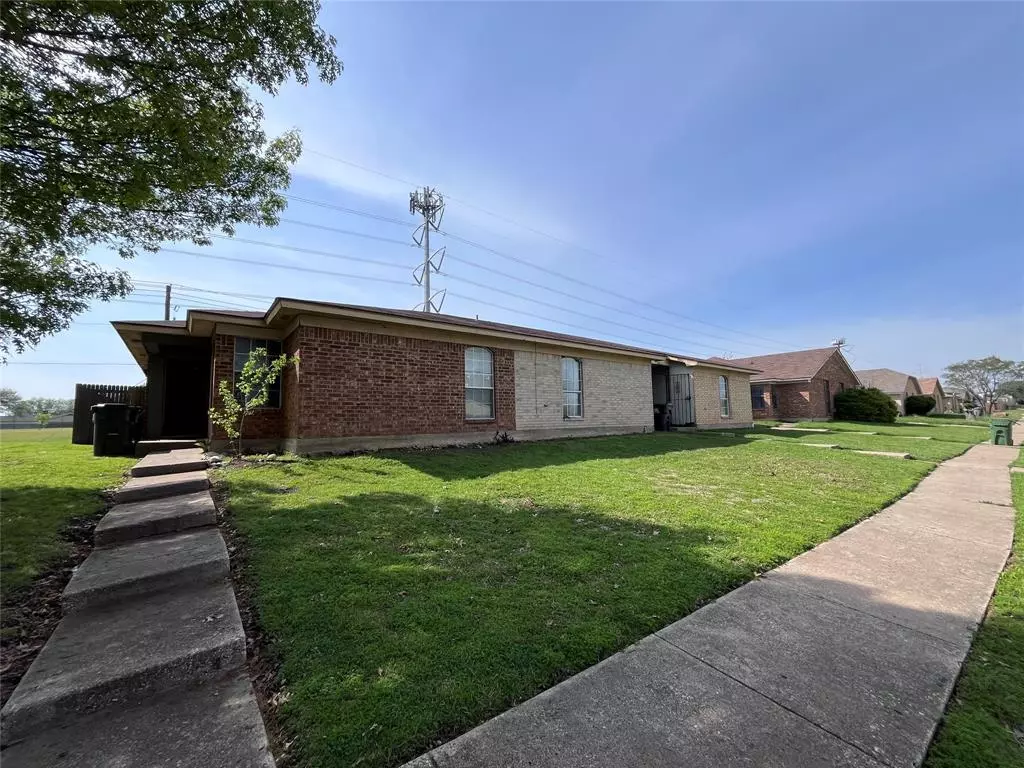 Arlington, TX 76014,2832 Sherry Street