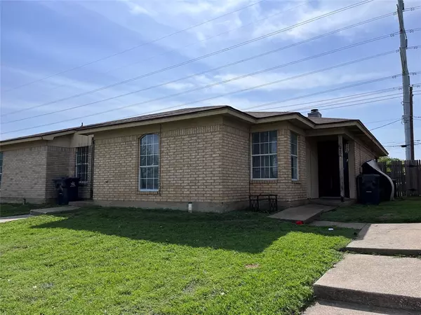 Arlington, TX 76014,2828 Sherry Street