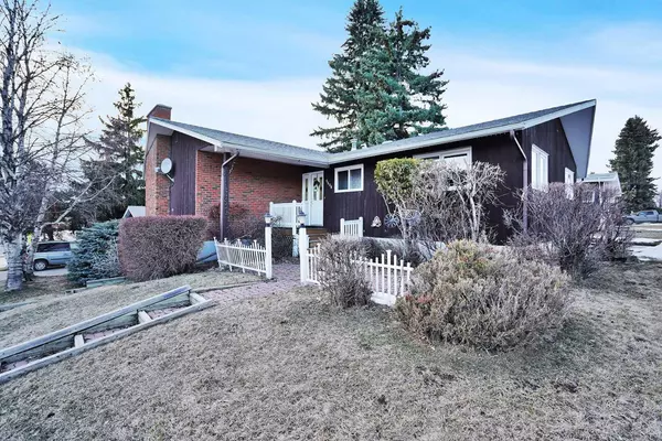 Rocky Mountain House, AB T4T 1H3,5504 53 Avenue