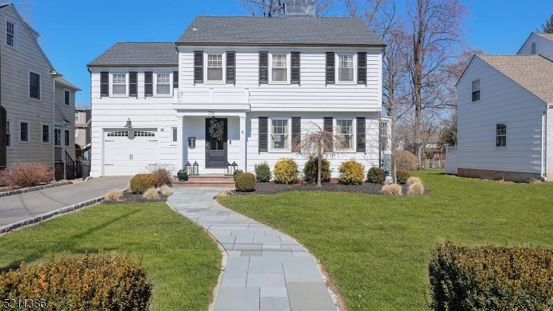 718 Coleman Pl, Westfield Town, NJ 07090