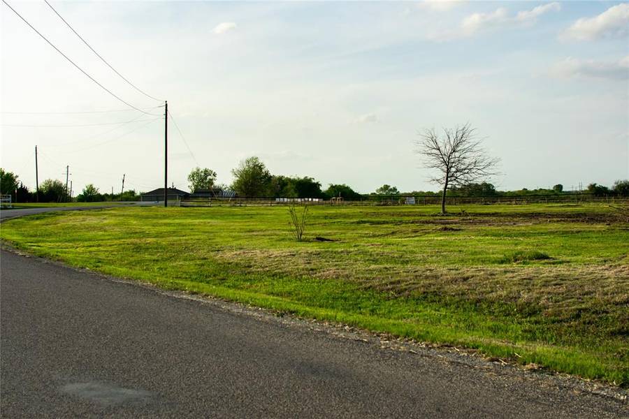 3532 High Meadows Drive, Alvarado, TX 76009