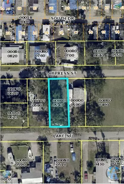 67 Cypress ST, North Fort Myers, FL 33903