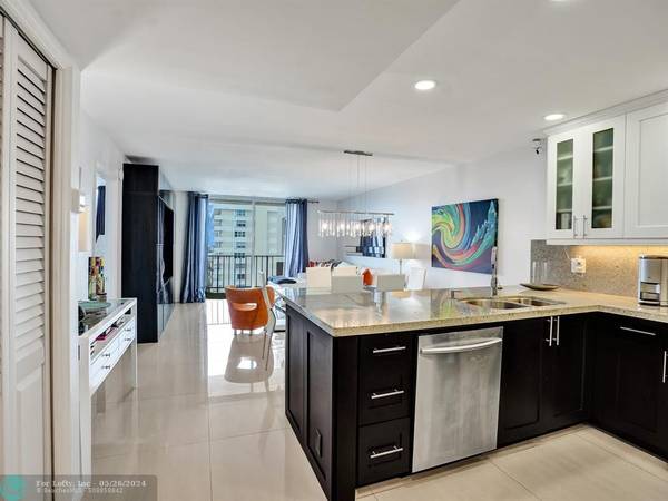 Lauderdale By The Sea, FL 33062,2000 S Ocean Blvd  #12P