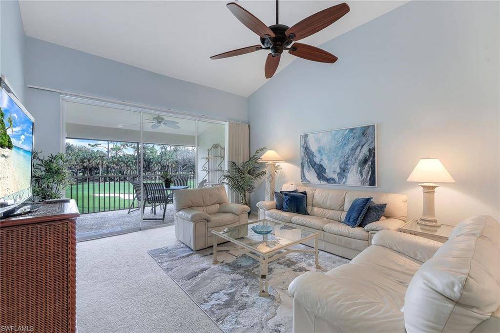 Naples, FL 34109,1960 Willow Bend CIR 5-203