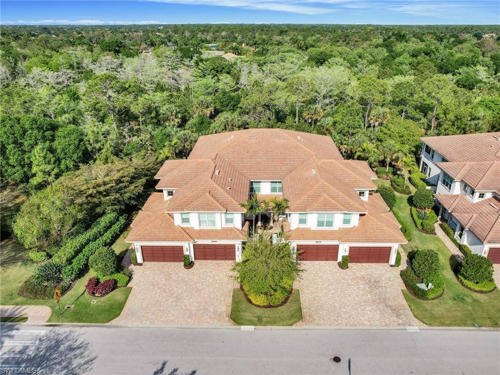 7829 Hawthorne DR 2002, Naples, FL 34113