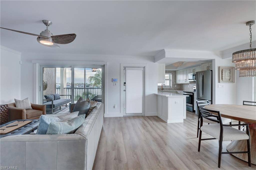 Naples, FL 34103,3500 Gulf Shore BLVD N 408