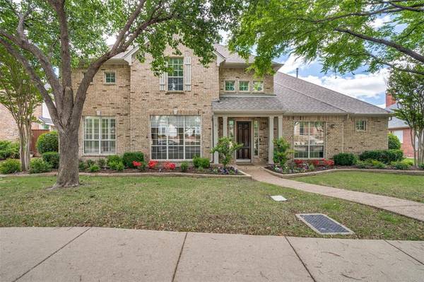 2308 Dobbins Lane, Irving, TX 75063