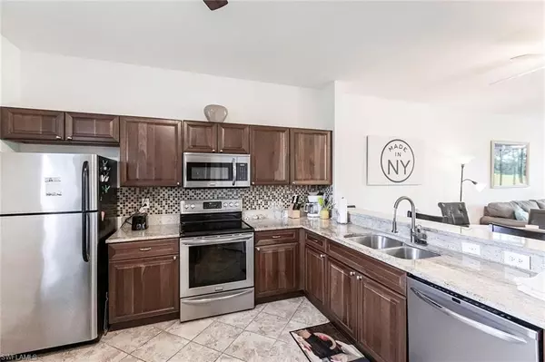 Naples, FL 34113,8065 Tiger Cove CV 1604