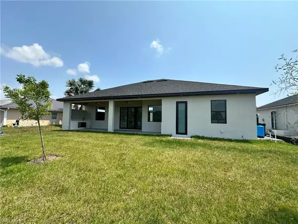 Cape Coral, FL 33993,2528 7th ST