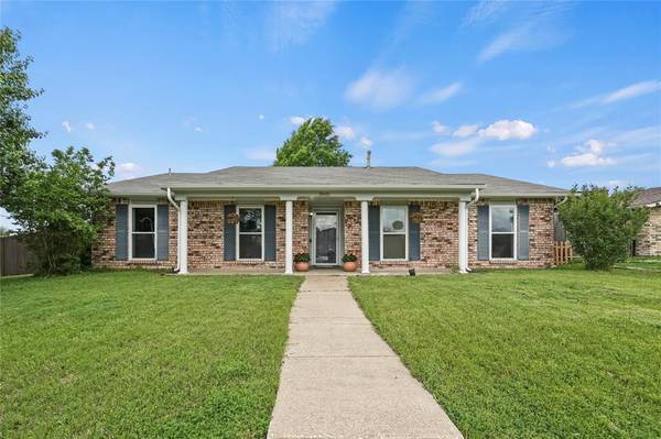 3601 Dumas Trail, Garland, TX 75043