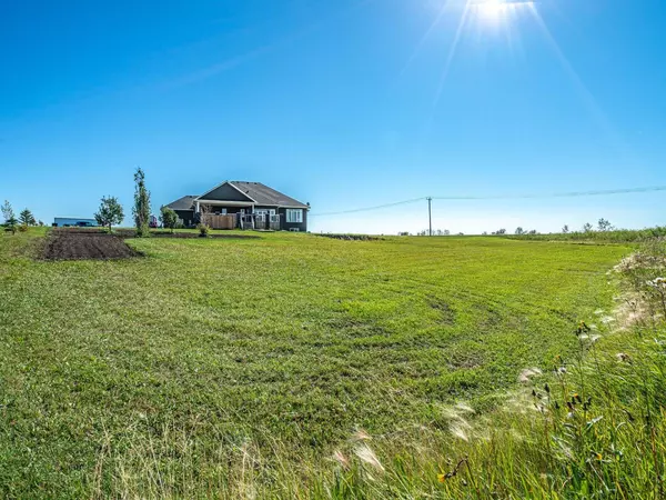 Rural, SK S9V 1K1,11 Lyndon ST