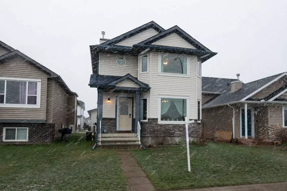 Calgary, AB T3J4M8,35 Saddlemead GN NE