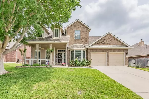 7748 Parkwood Plaza Drive, Fort Worth, TX 76137