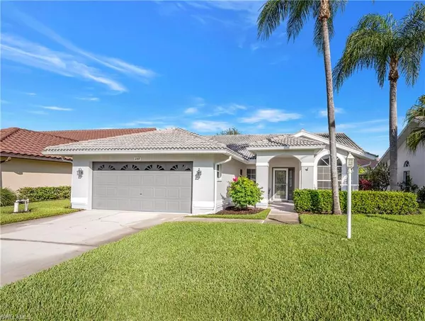 237 Countryside DR, Naples, FL 34104