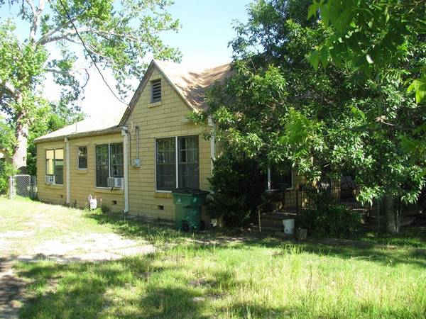 371 N US Highway 281, Evant, TX 76525