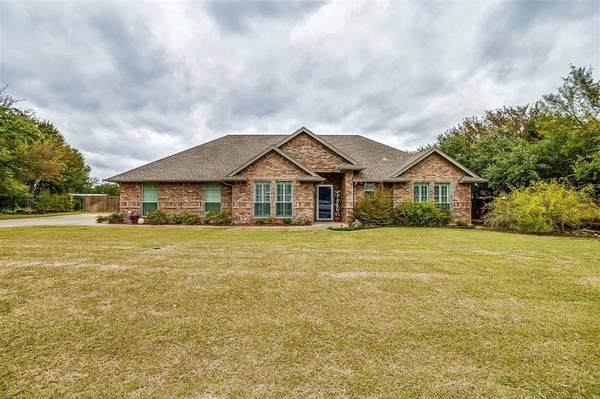 121 Raven Bend, Hudson Oaks, TX 76087