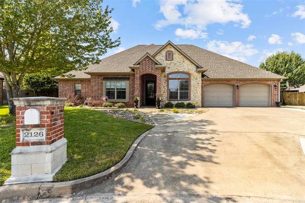 2126 Winthrop Court, Tyler, TX 75703