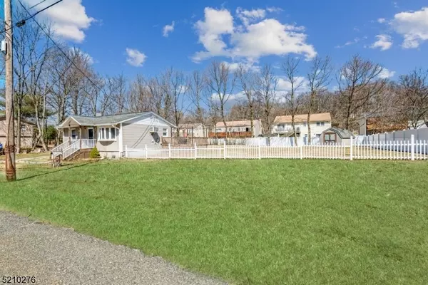 Hopatcong Boro, NJ 07843,5 Keith Rd