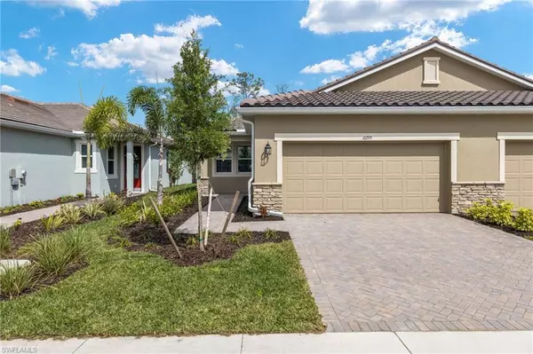 10295 Bonavie Cove DR, Fort Myers, FL 33966