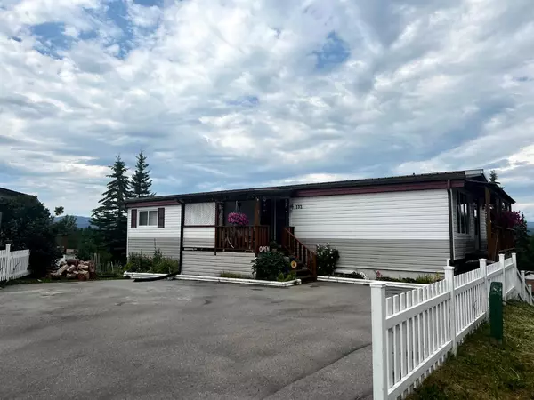 Hinton, AB T7V 1M8,132 Balsam AVE