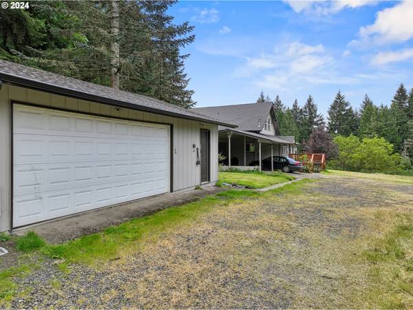 Kelso, WA 98626,160 ISAACSON DR