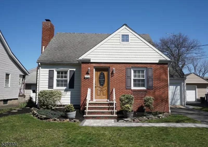 30 Stanton St, Clark Twp., NJ 07066