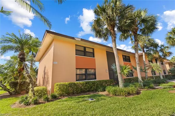 Naples, FL 34114,1504 Mainsail DR #5