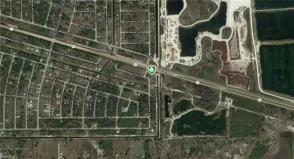 Naples AVE W, Lehigh Acres, FL 33913